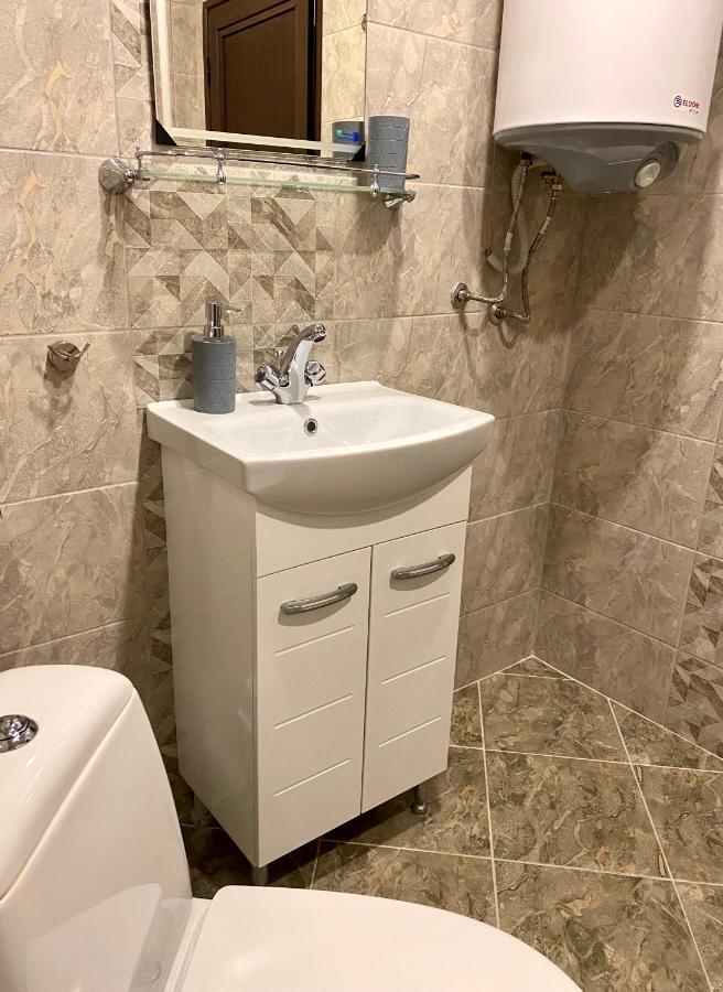 Cozy & Modern 1Br Apart For 4 Guests Next To Medical University & Free Parking Stara Zagora Ngoại thất bức ảnh